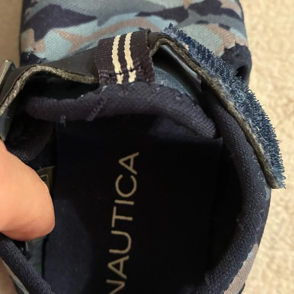 Nautica “Kettle Gulf” Toddler Size 6 Shark Camo Neoprene Velcro Sandals Animals